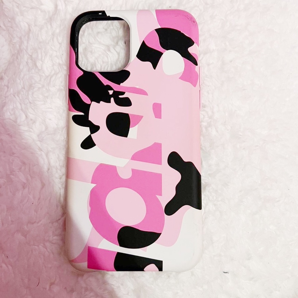 iPhone 11 supreme phone case